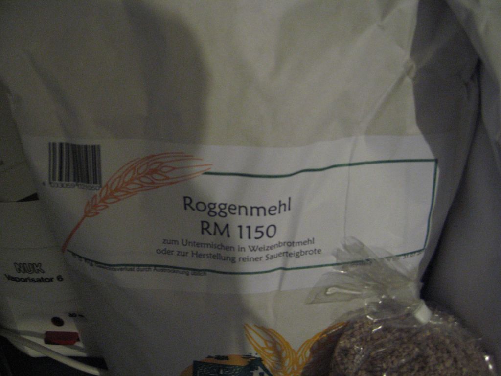 Roggenmehl 1150.jpg