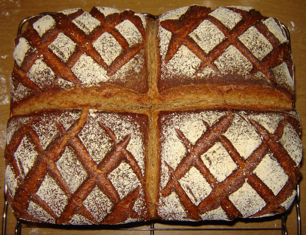 Holzbackrahmenbrot07.jpg