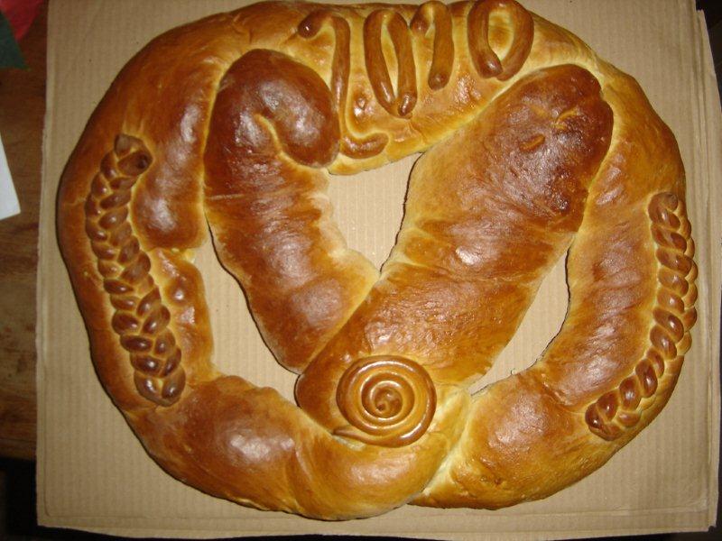 die erste Brezel 2009 aus dem stinknormalen E-Backofen