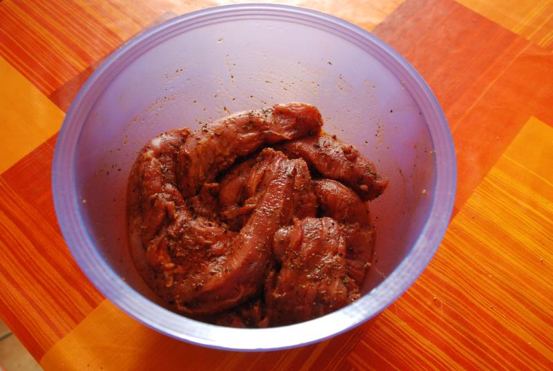 fertig gewürzt in Öl eingelegt