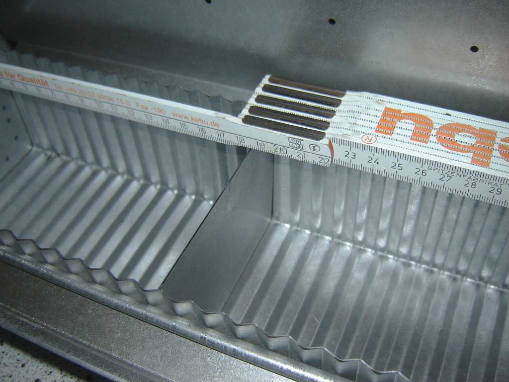 hier mal die Abmessungen