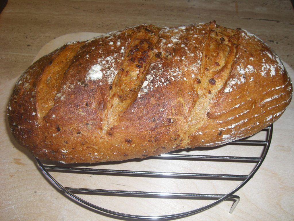 rustik.karoffelbrot 004.jpg