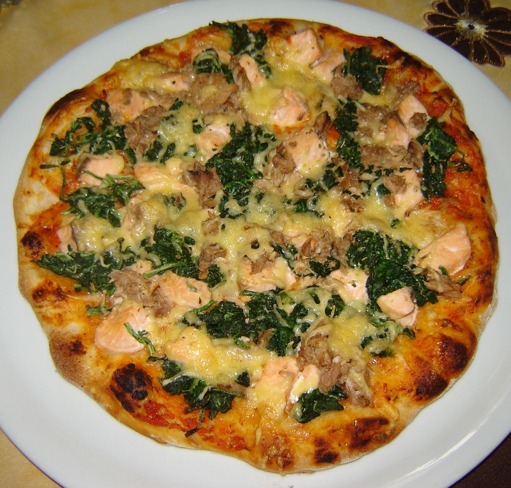 Lachs-Spinat-Pizza01.jpg