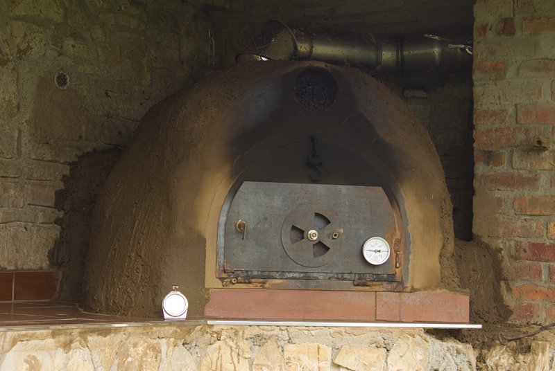 mit einigen Blähtonschichten versehen