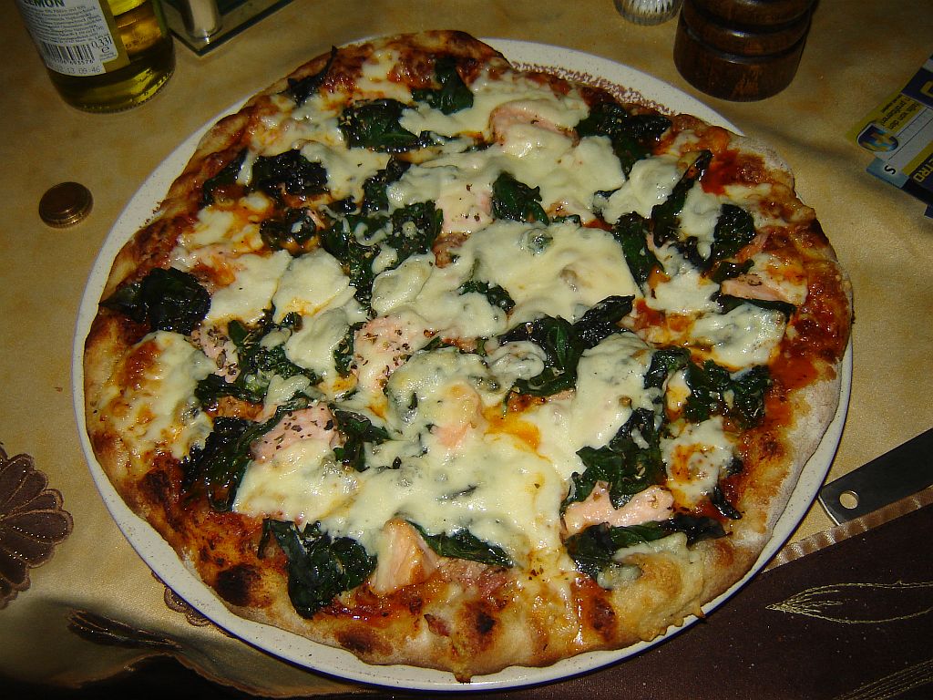 Thüros-Pizza-02.jpg
