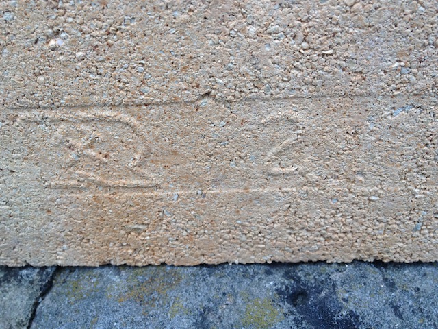 Dies ist der Stein wo ich mir nicht sicher bin