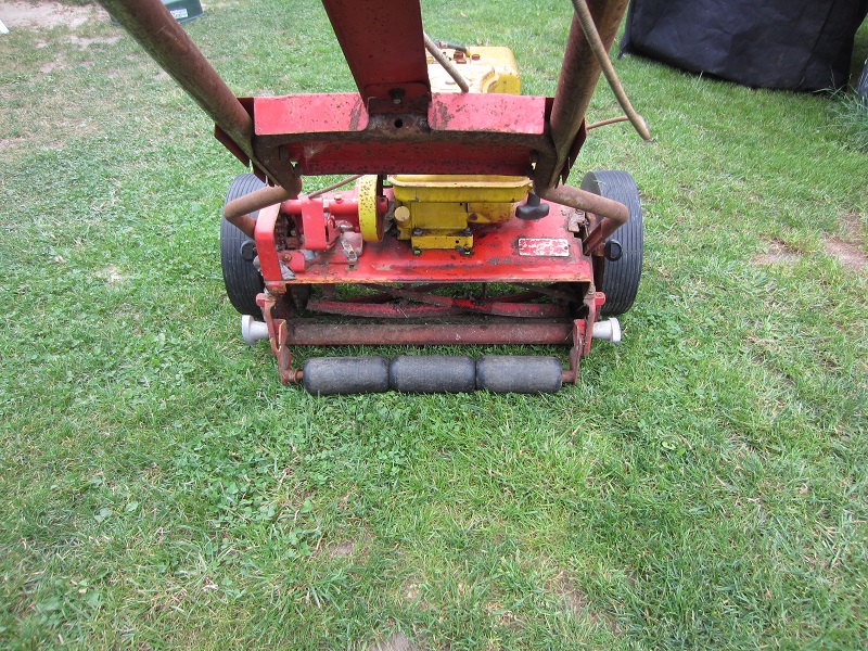 Walzenmäher 2.JPG