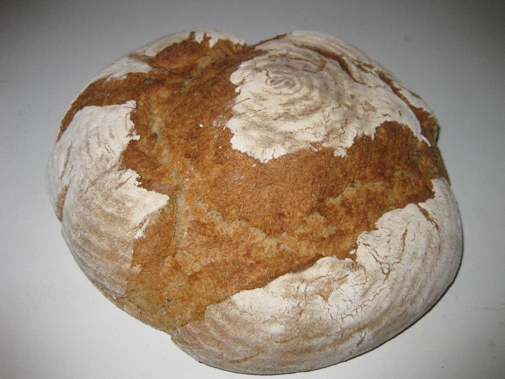 Backwerk Roggen+Weizenbrot003.jpg