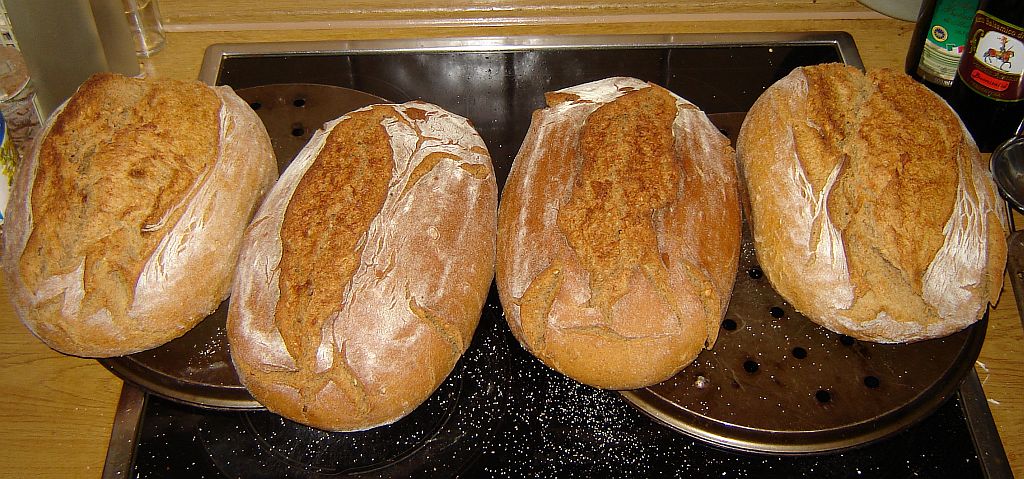 Brotbacken_13-09-01.jpg