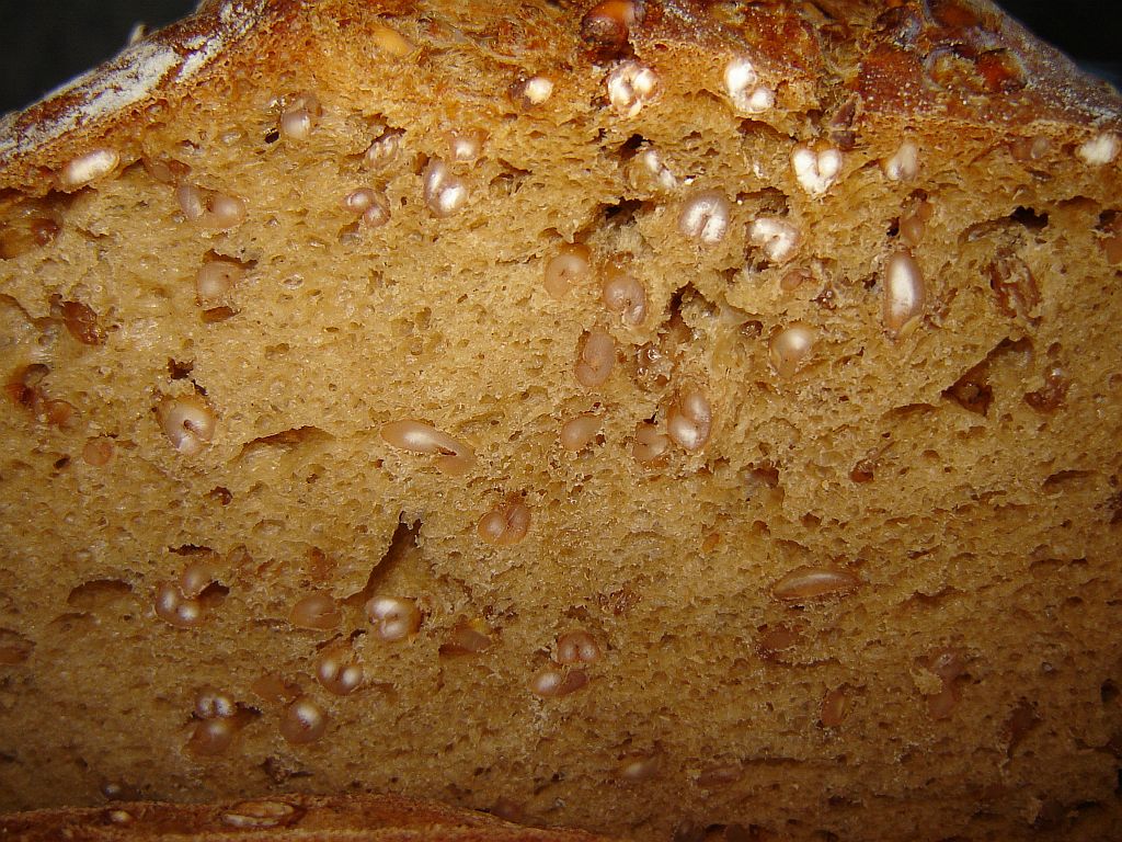 Dinkelsauerteigbrot04.jpg