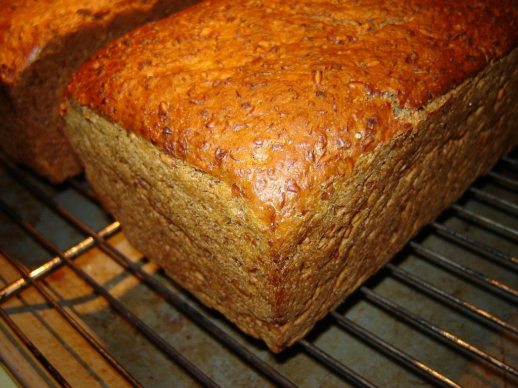 Dinkelsauerteigbrot07.jpg