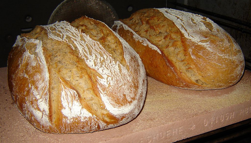 Bernd's Holzschopfbrot im ESBO 01.jpg