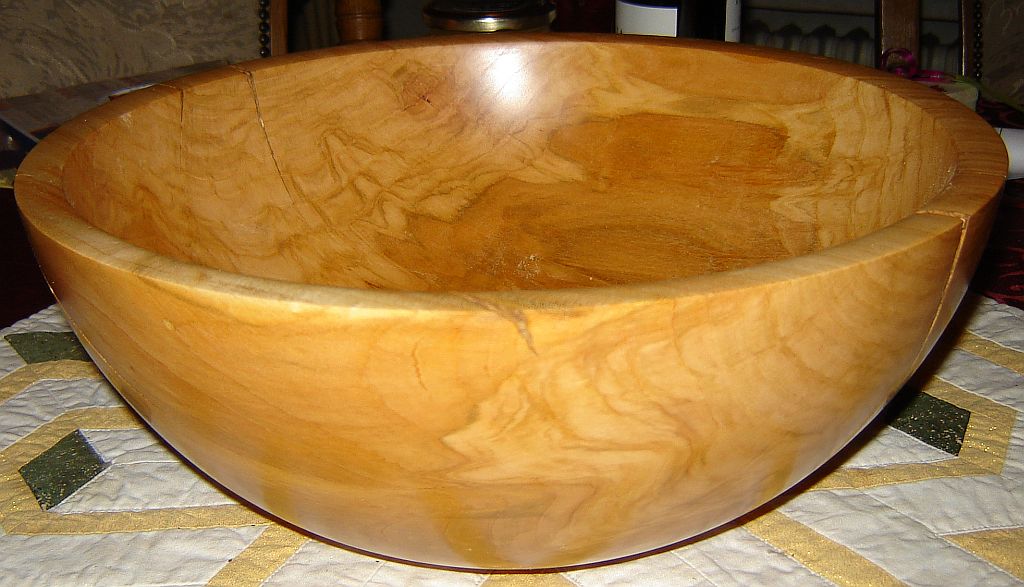 Gedrechselte Nussschale02.jpg