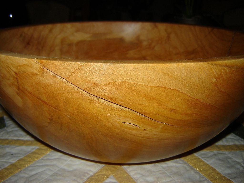 Gedrechselte Nussschale04.jpg