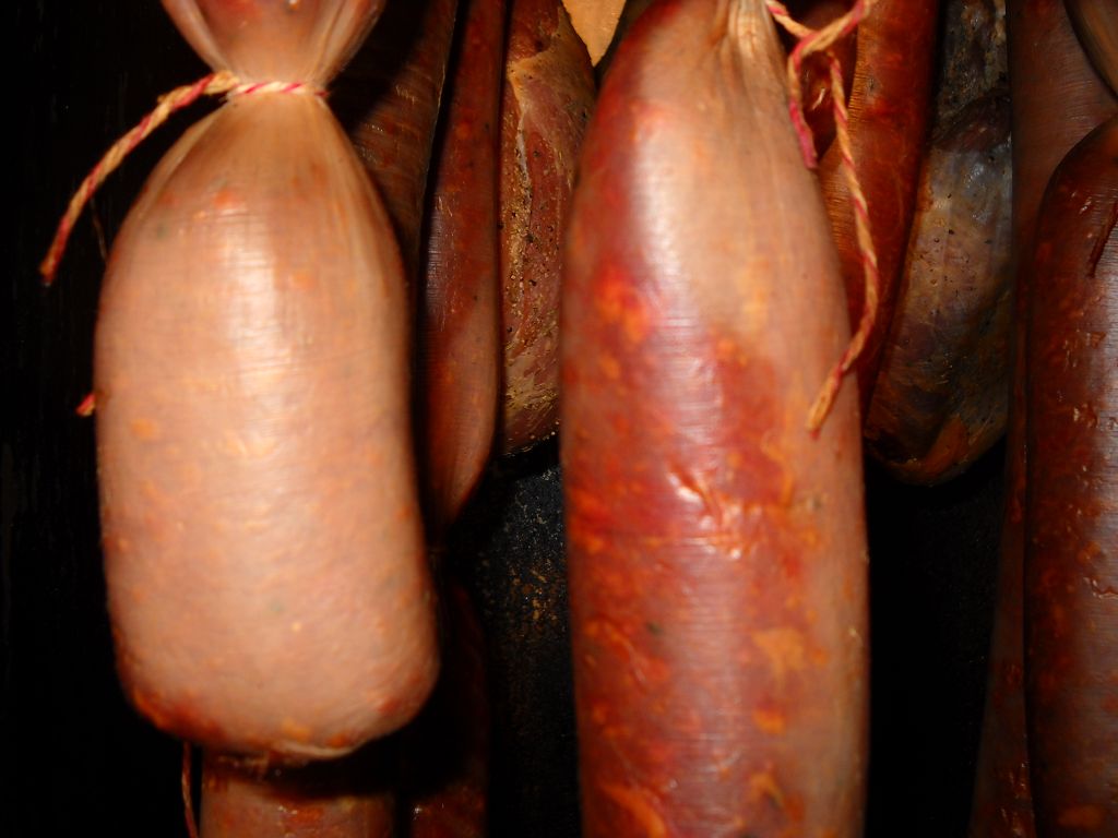 k-Bauernsalami 2 004.jpg