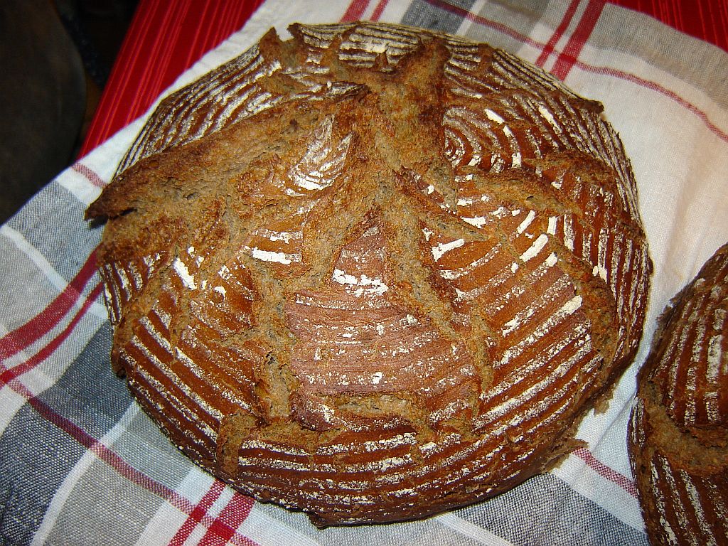 Roggenmischbrot07.jpg