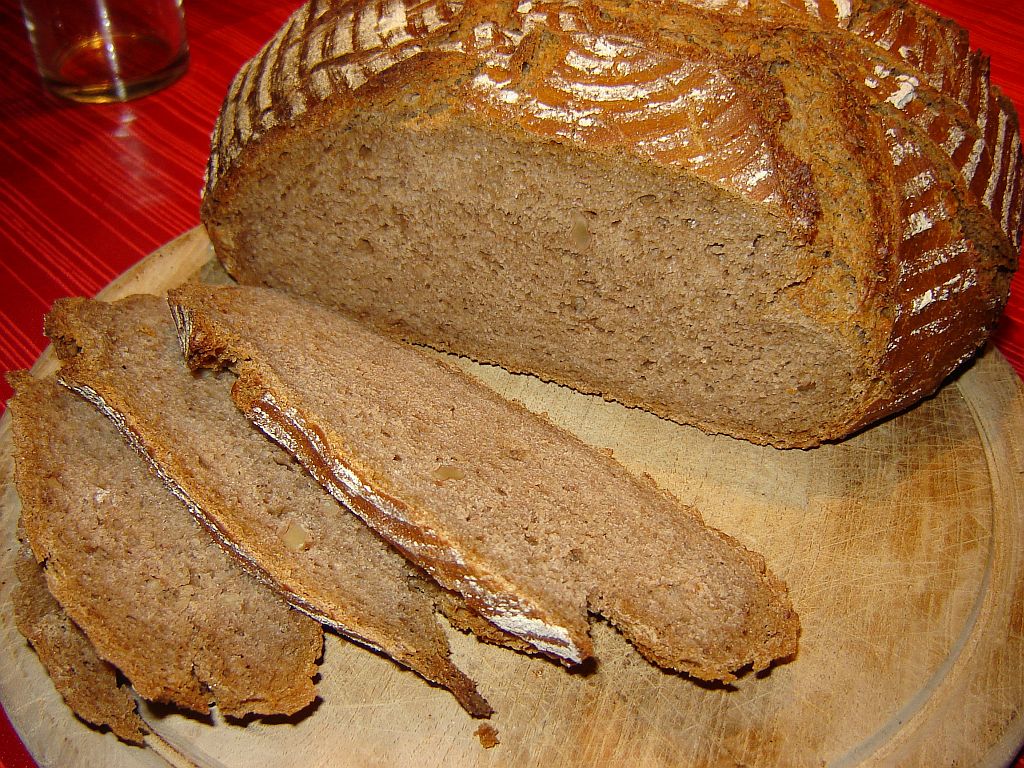 Roggenmischbrot09.jpg