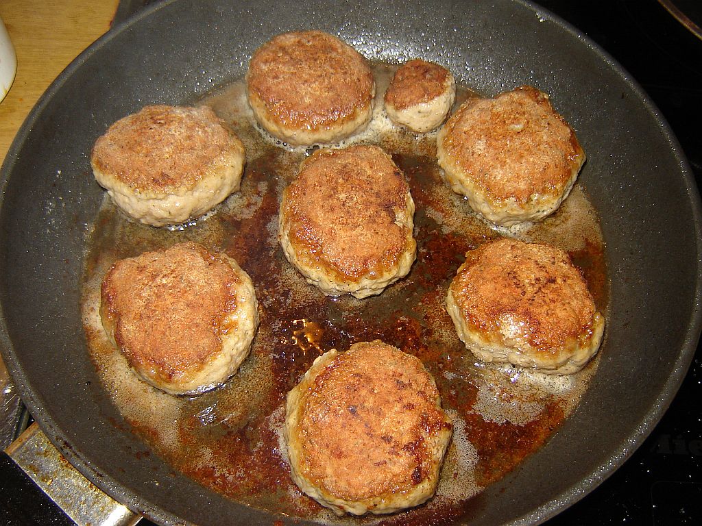 Bratwurst03.jpg