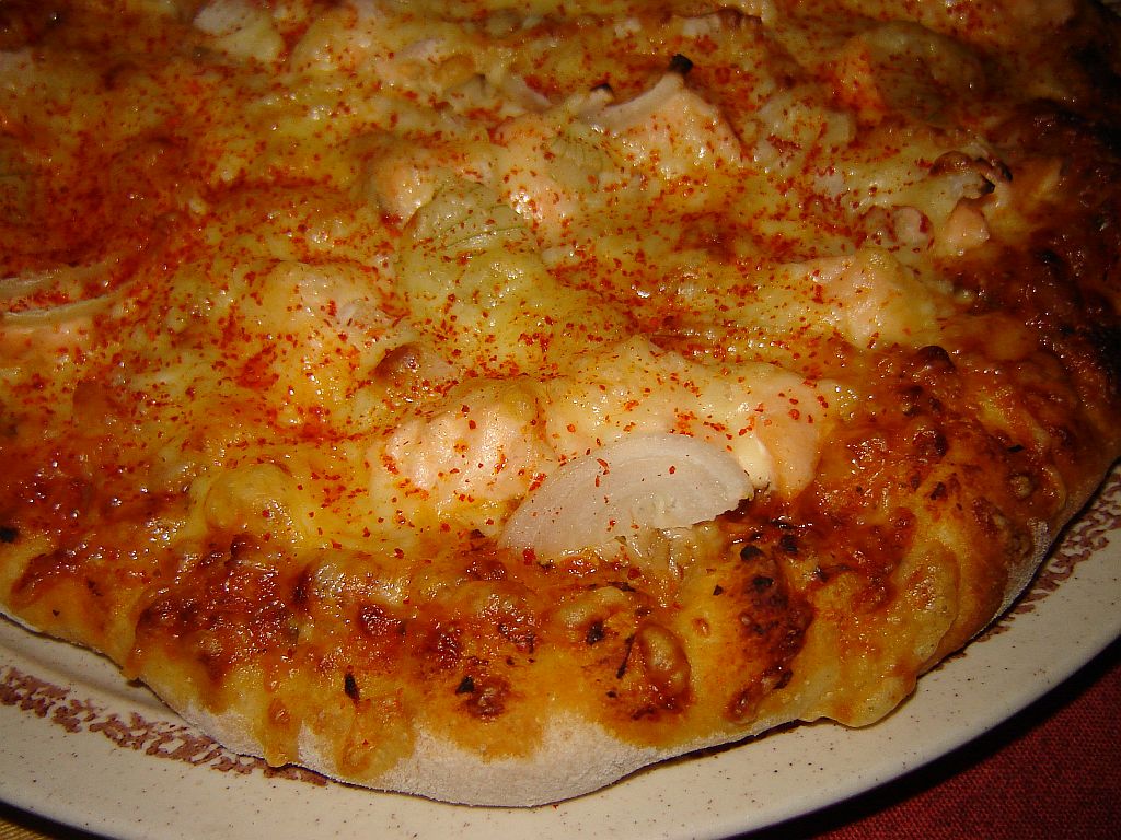 Pizza völlig überladen 02.jpg