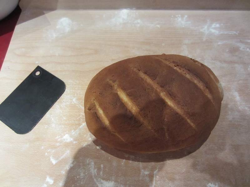 Weissbrot nach Amboss.JPG