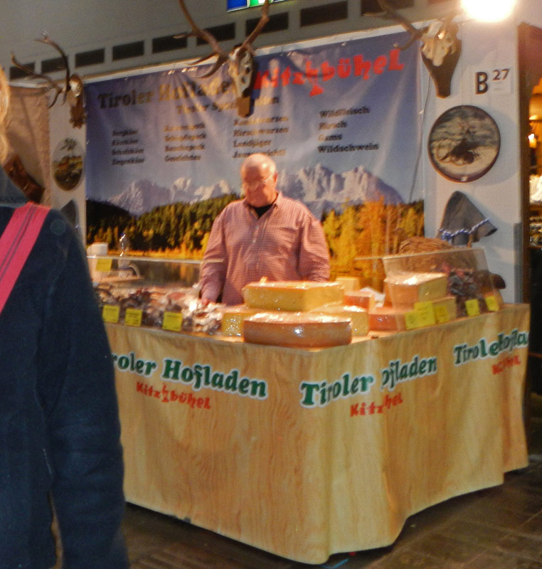 Wildwurststand-auf-der-Pferd&Jagd.jpg