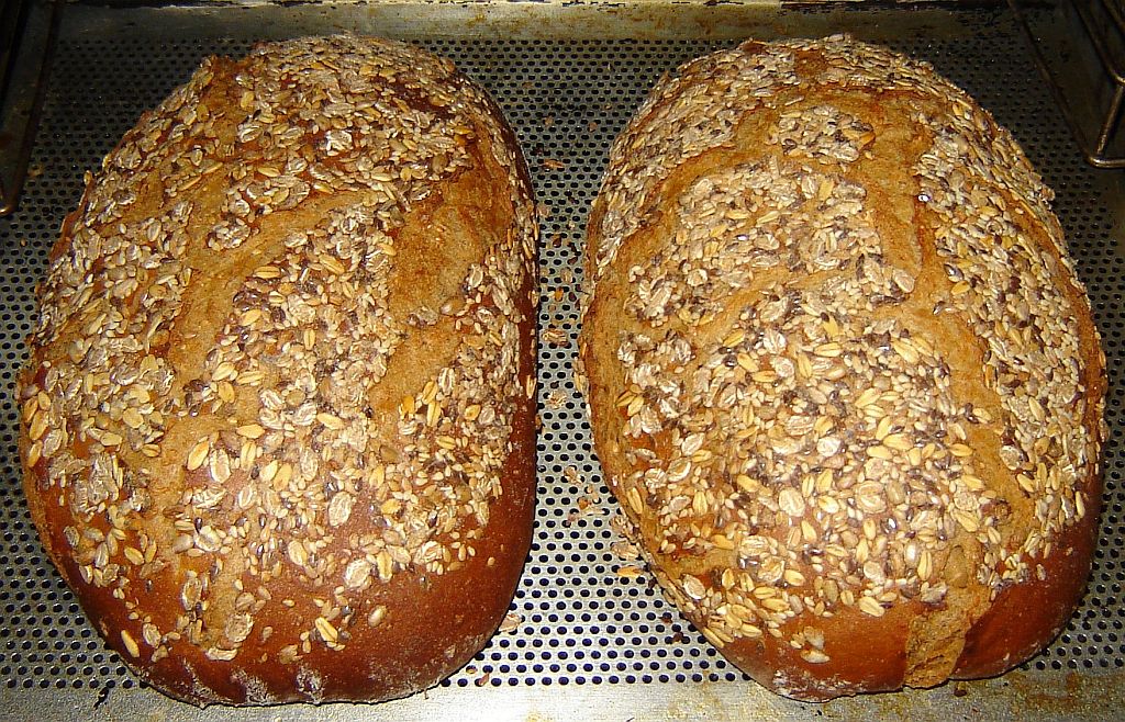 Mischbrot mit Dekor.jpg
