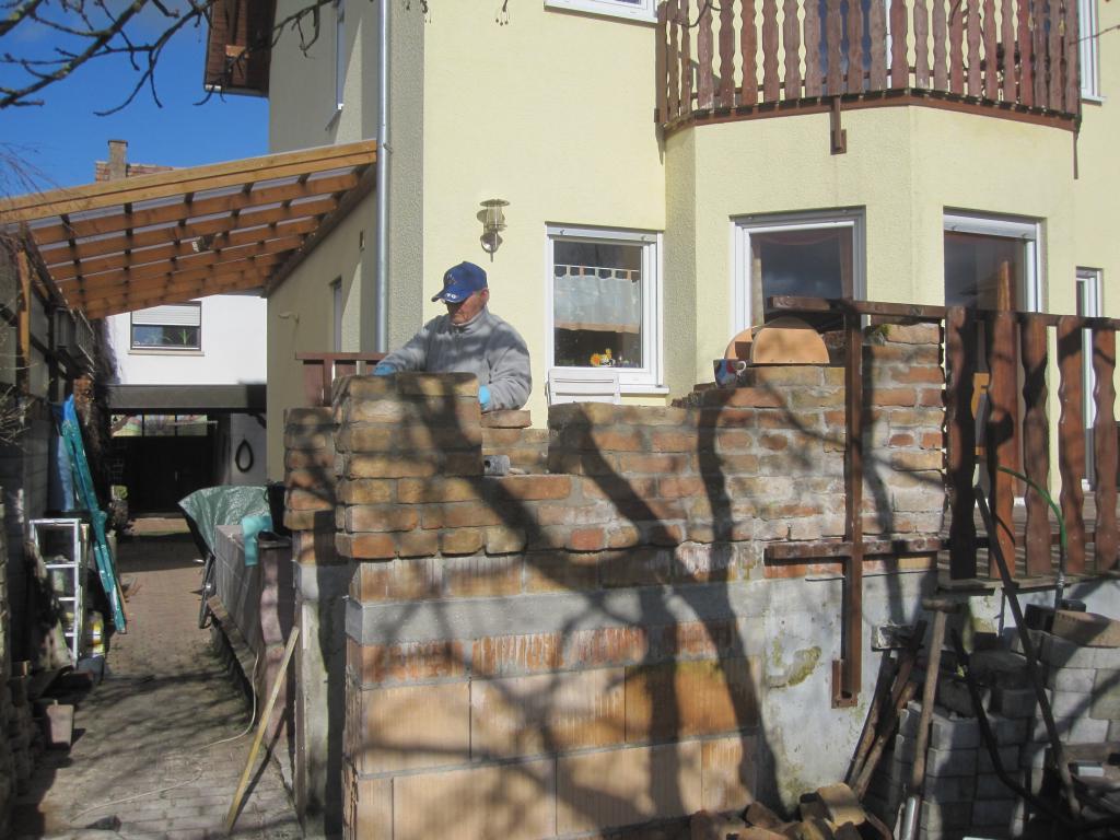 SBO Ansicht Garten Fenster Grillstelle Fenster angefangen.jpg