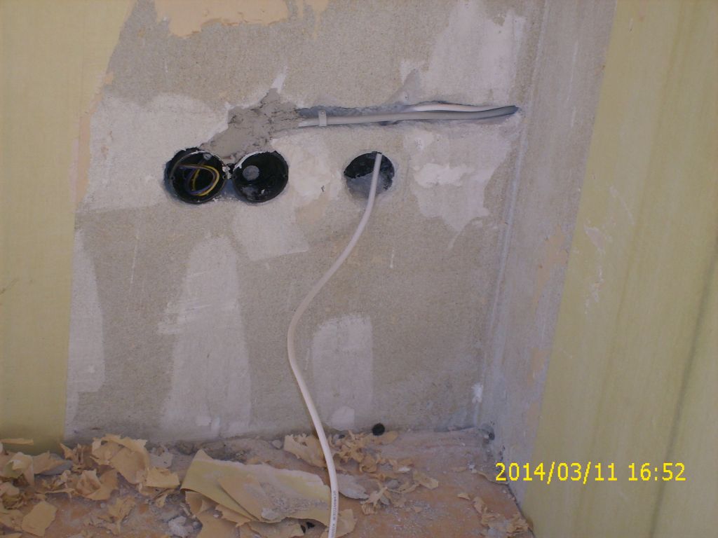 Neuverkabelung Esszimmer SCHUKO Dose inklusive SAT Dose.jpg