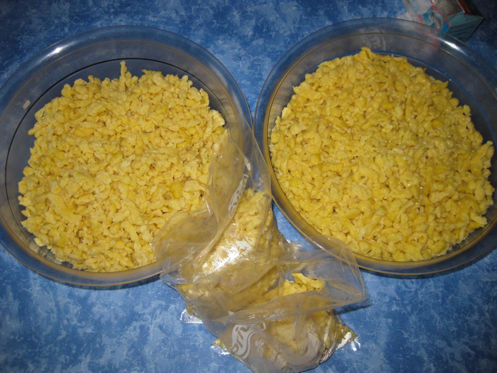 Spätzle verpacken.JPG