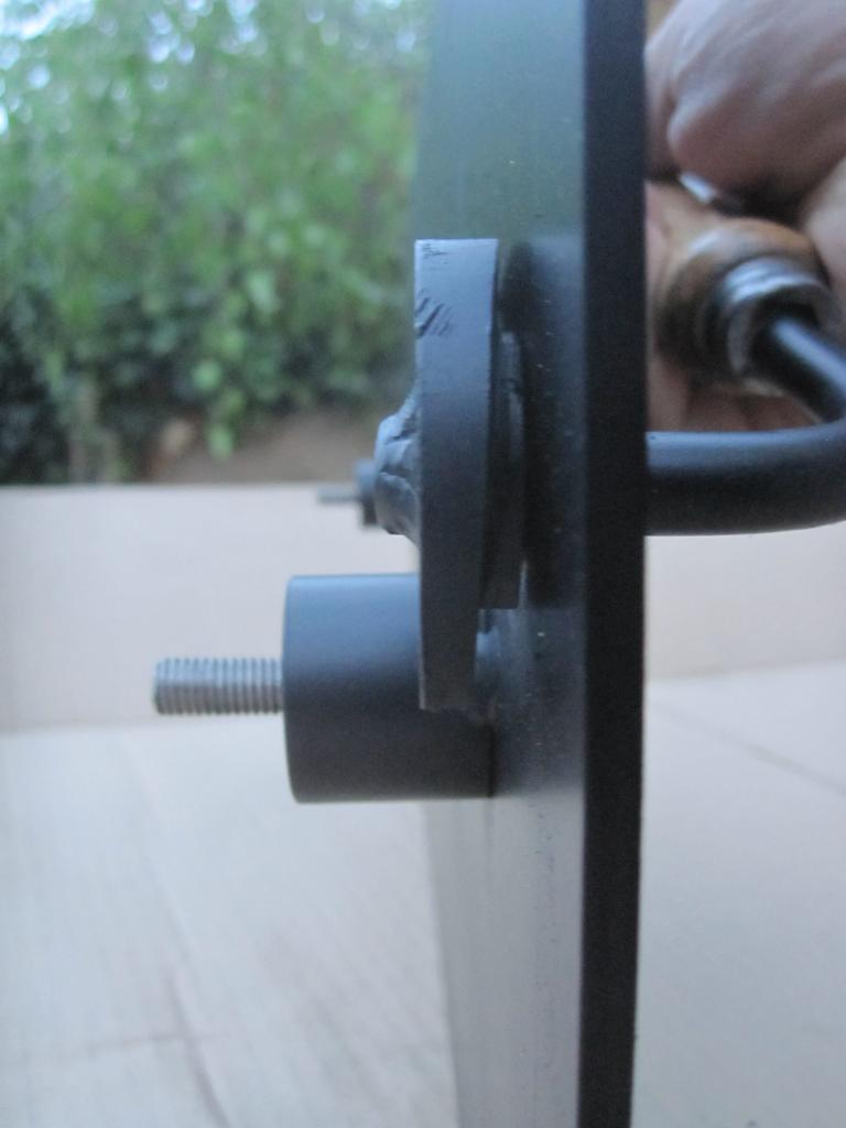 SBO Schlupftüre Detail Verschluss.jpg