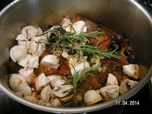 Coniglio alla Cacciatora Jägerart-003.JPG