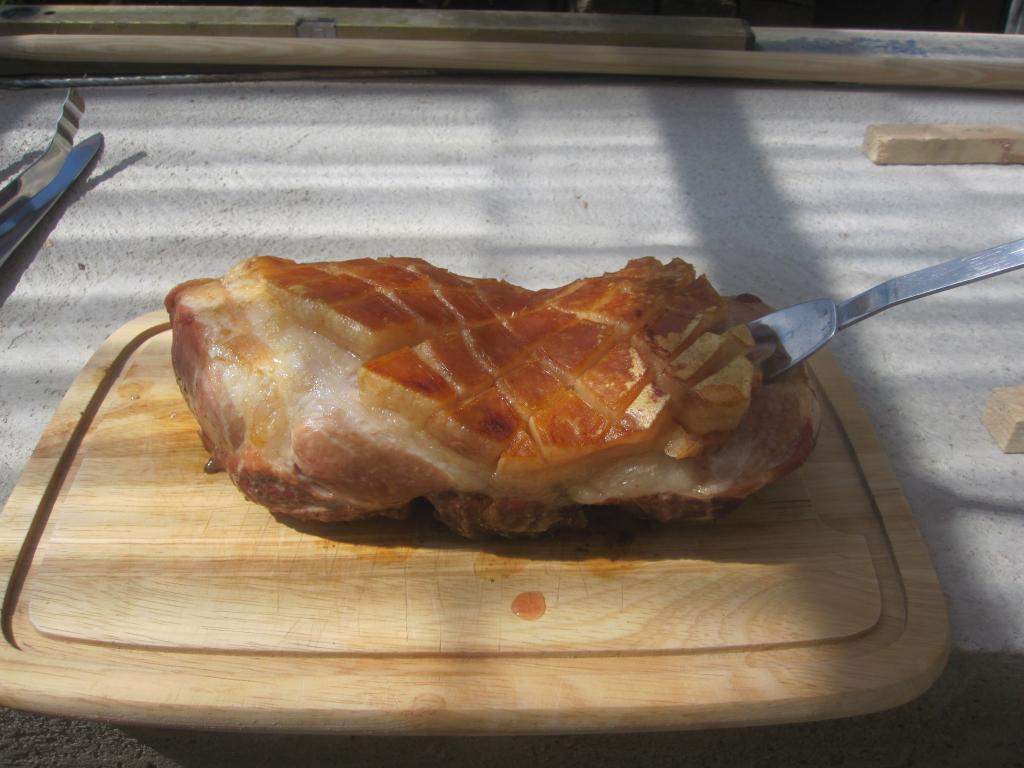 Krustenbraten fertig 1.jpg