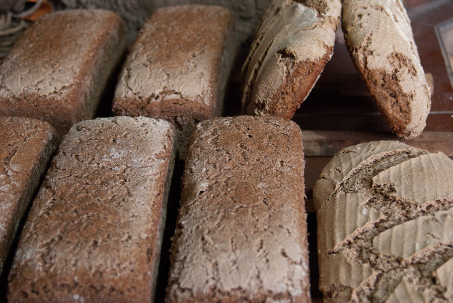 Weizensauerteigbrot-mit-Roggen01.jpg