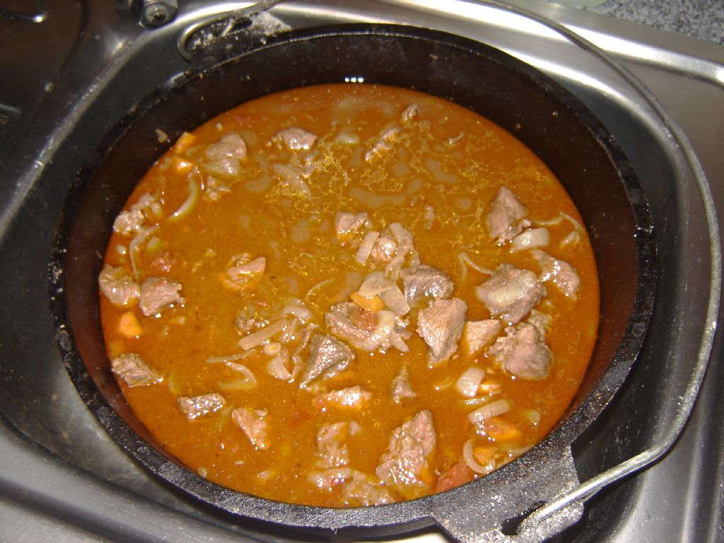Gulasch02.jpg
