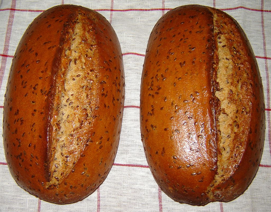 Leinsamenbrot01.jpg