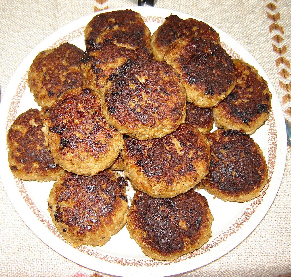 Metzgerfrikadellen06.jpg
