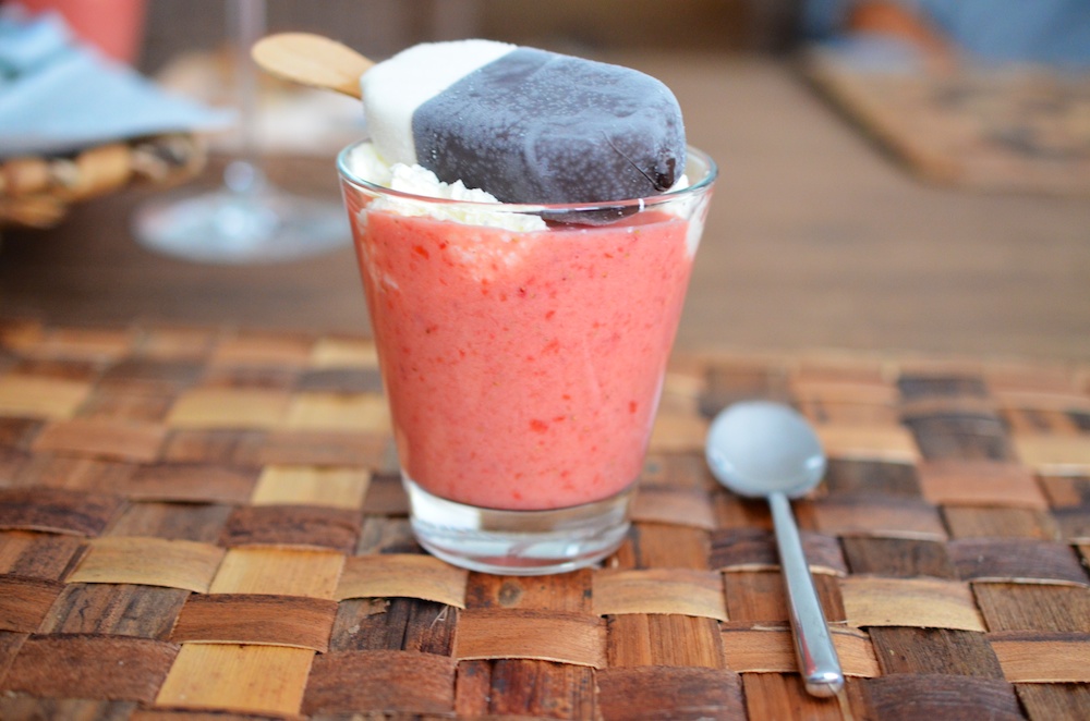 Nachtisch  Erdbeerflip mit Eis