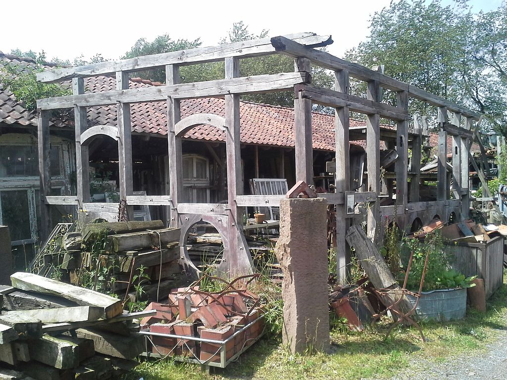 Wenn es klappt , möchte ich mir aus diesem historischem Fachwerk das Backhaus bauen. Mit den Maßen käme ich hin , lediglich die Raster müssten verändert werden.