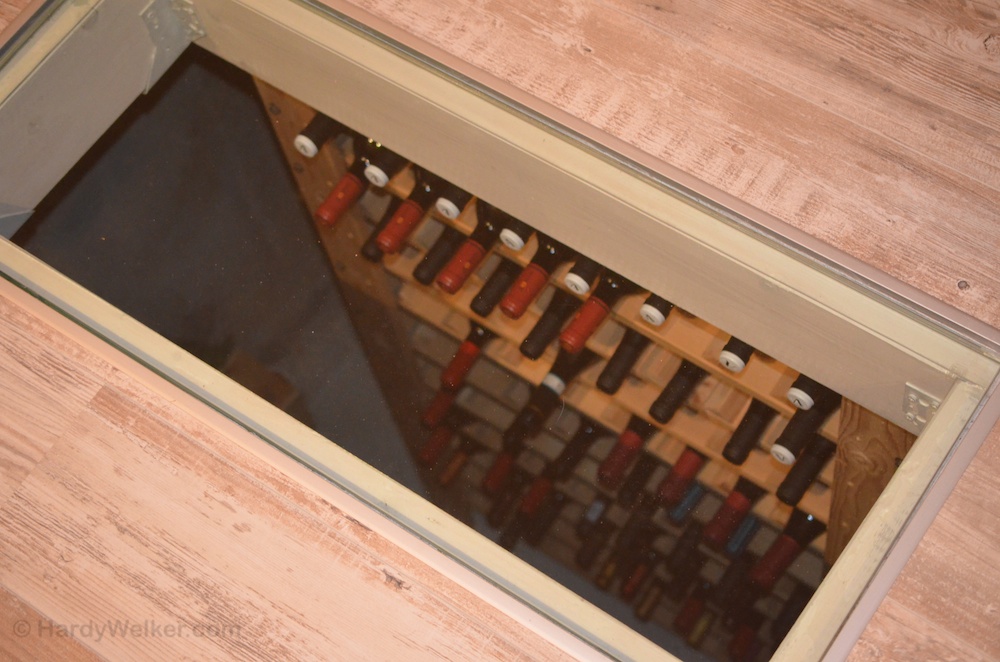 Blick in den Weinkeller - heute ohne Wasser