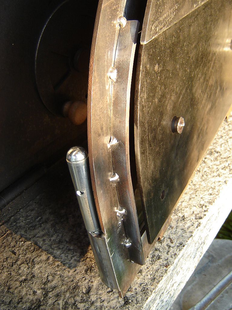 Michels Ofentür02.jpg