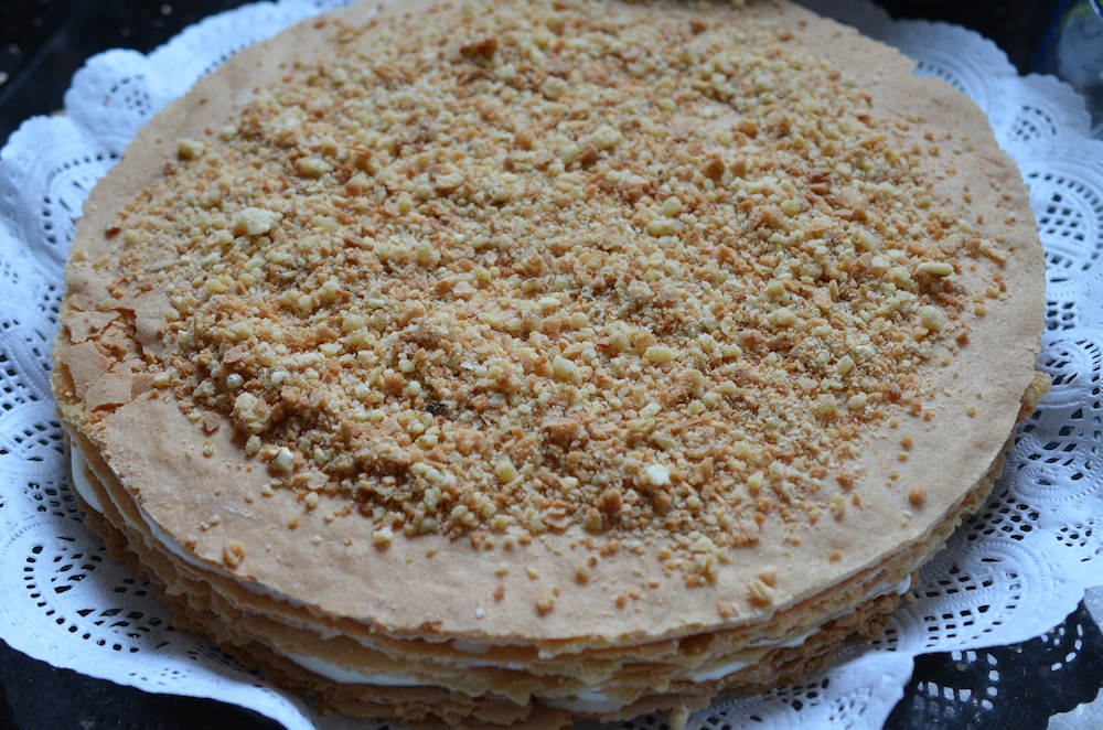 Russische Honigtorte mit Meringue 2.jpg