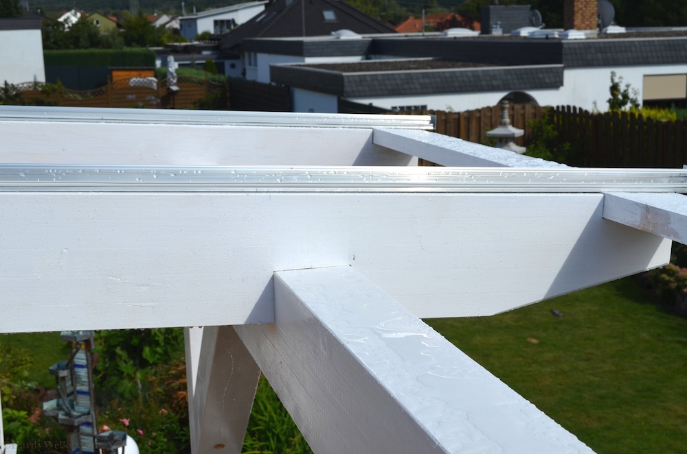 Holzaufbau Terrasse 4.jpg