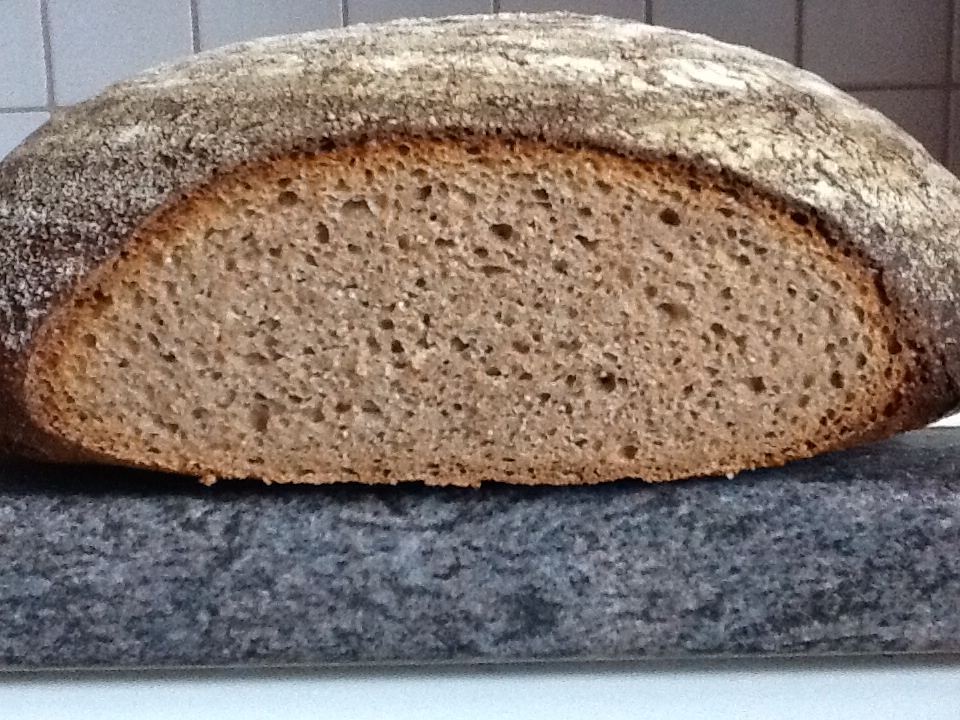 King Arthur Weizenvollkornbrot_2.JPG