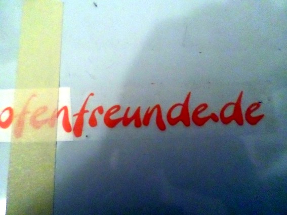 Die Folie gut anrakeln.