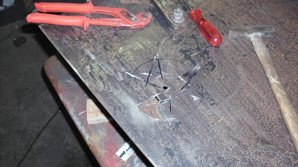 Schlitze für Zugloch