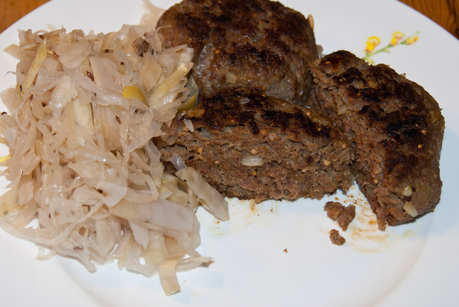 Michel_070115Meztgerfrikadellen002.jpg