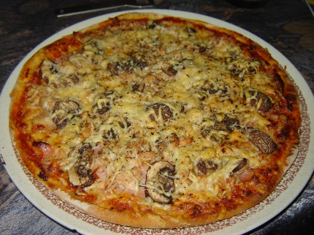 EBO-Pizza-01.jpg