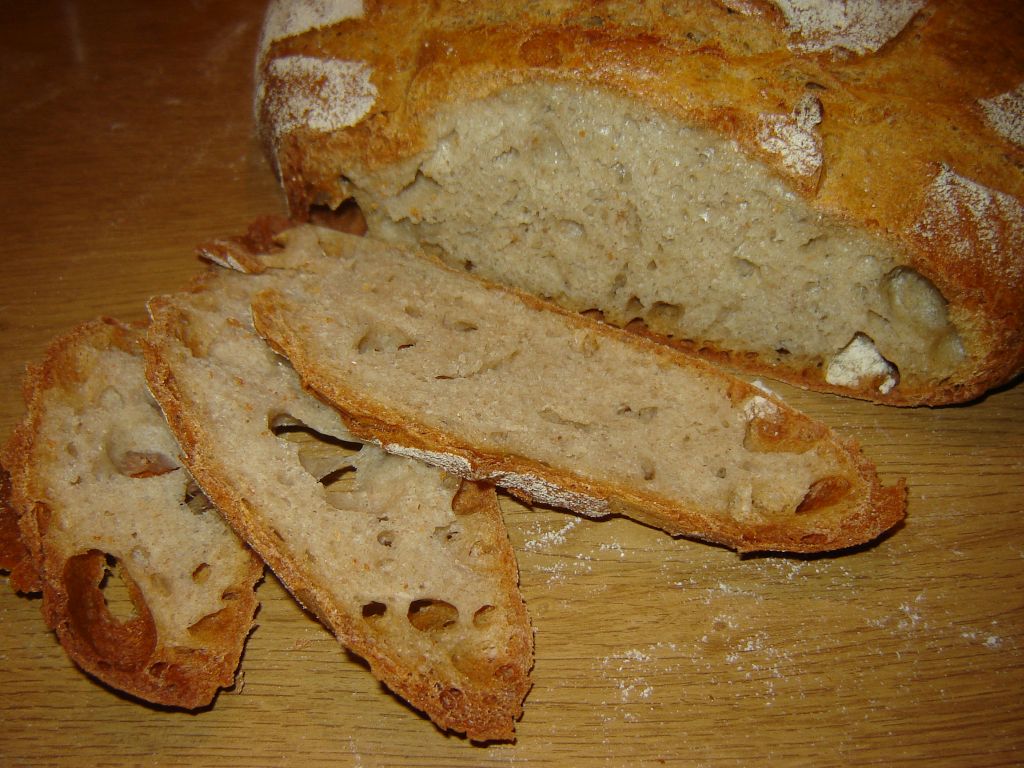 Steinmühlenbrot02.jpg