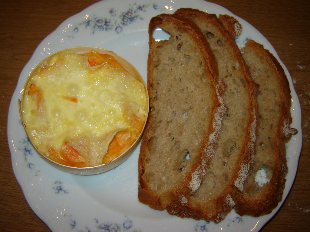 Steinmühlenbrot04.jpg