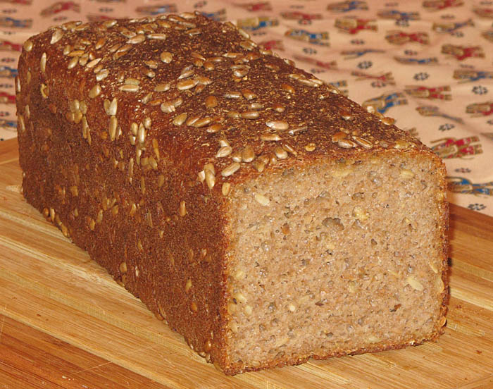 Alternatives Bertlicher Schwarzbrot